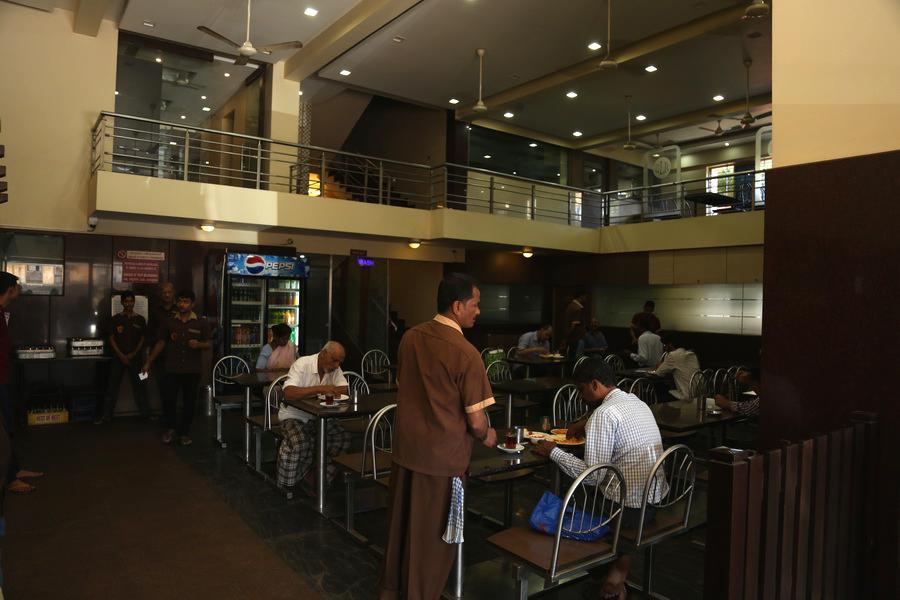 Hotel Bombay Residency--Bombay Lucky Restaurant Mangalore Ngoại thất bức ảnh