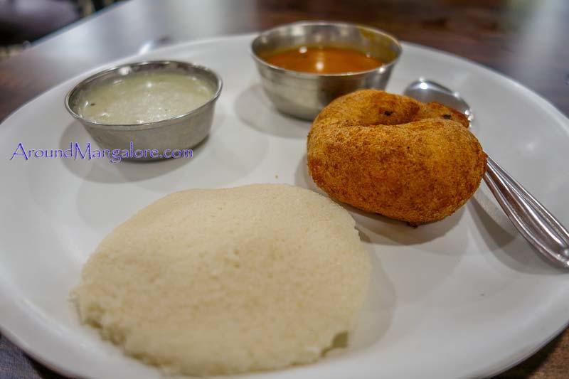 Hotel Bombay Residency--Bombay Lucky Restaurant Mangalore Ngoại thất bức ảnh